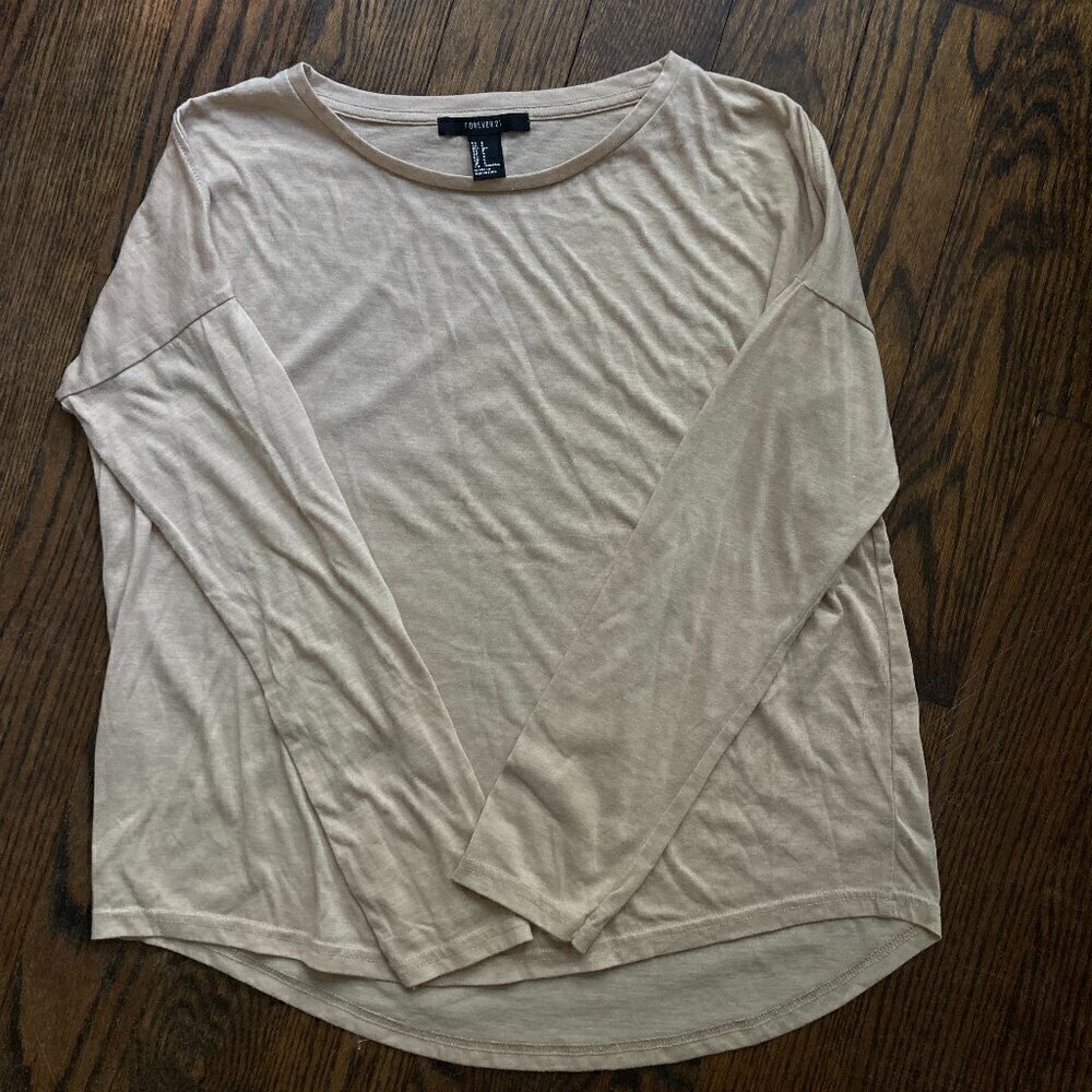 ❤️ 2 for $10!!’❤️ FOREVER 21 BASIC LONG SLEEVE /OFF WHITE SHADE SIZE SMALL
